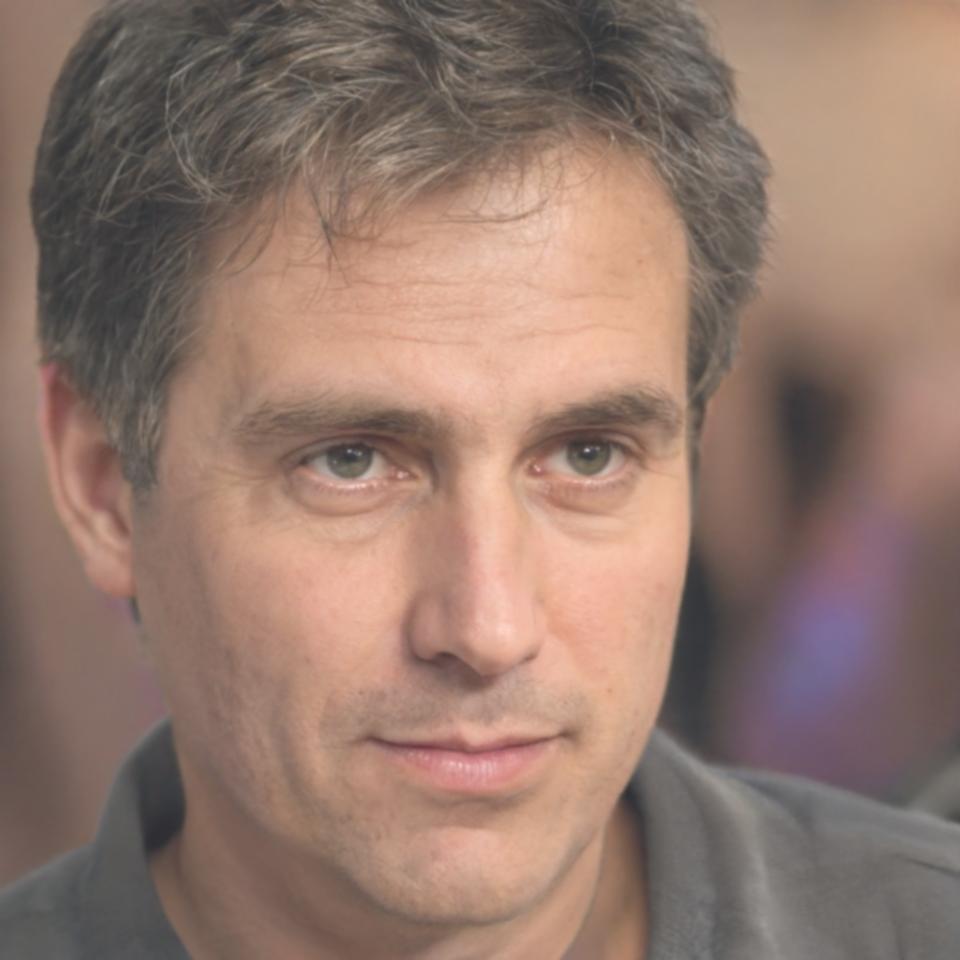 Carlos Mendoza, Director de Programas Educativos